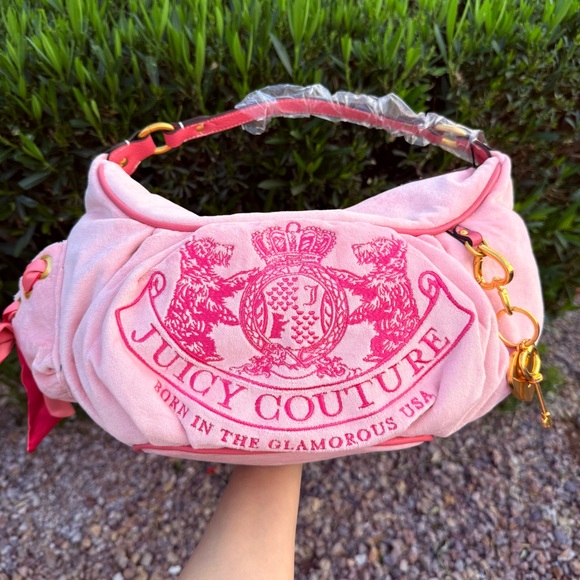 Juicy Couture 2025 Daydreamer Pink Medium Hobo Bag - Picture 2 of 11